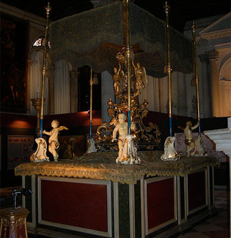 Restauro Baldacchino